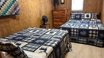 2 quartos, berço de viagem, Wi-Fi de cortesia, roupa de cama