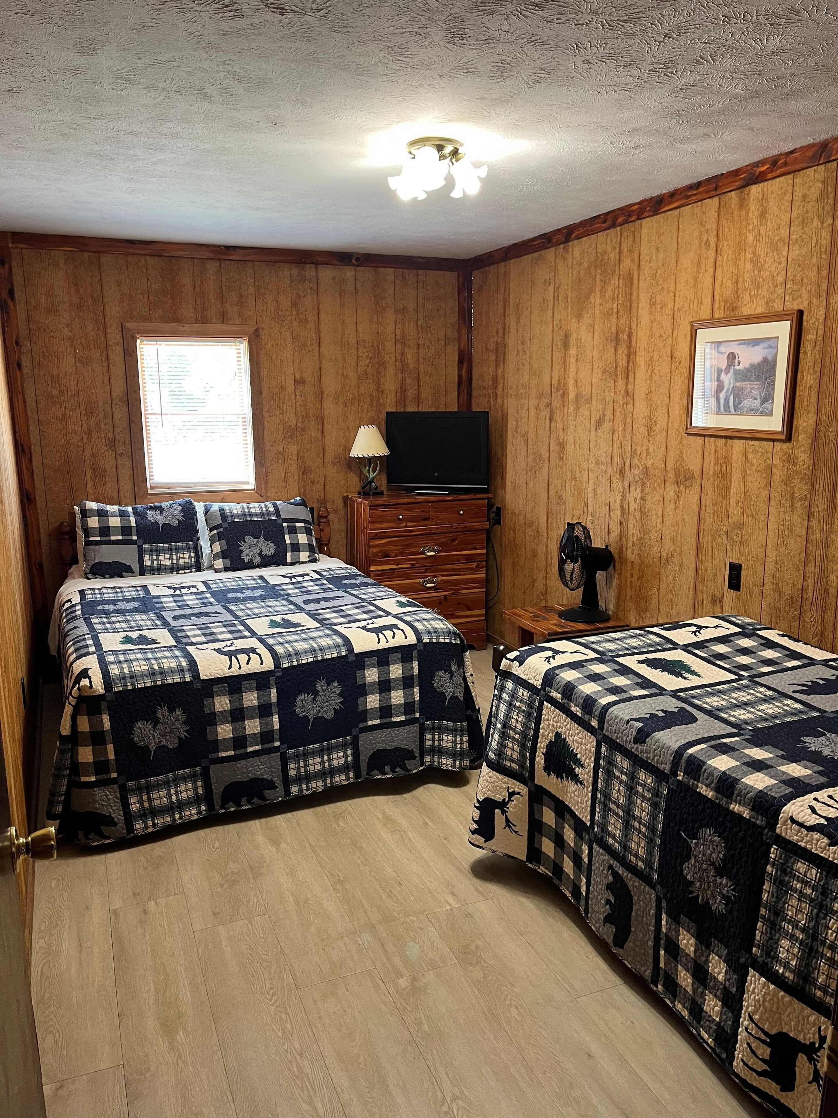 2 chambres, lit parapluie, Wi-Fi gratuit, draps fournis