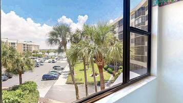 Condo (Harbor Towers 2 Bedroom Bay View) | Exterior