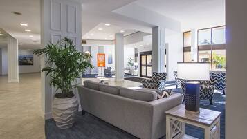 Condo (Harbor Towers 2 Bedroom Bay View) | Exterior