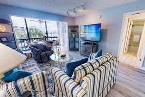 Condo (Harbor Towers 2 Bedroom Bay View) | Exterior