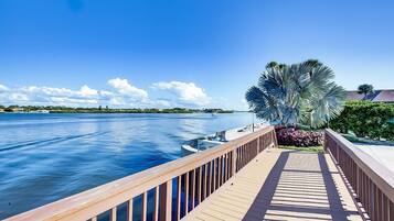 Condo (Harbor Towers Intracoastal Condo) | Exterior