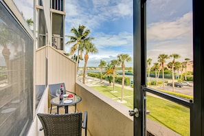 Apartment (Harbor Towers Pool View 2 Bedrooms) | Außenbereich
