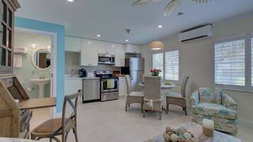 Kondominium (LuLu's Key House Green 1/1 Upstairs) | Eksterior