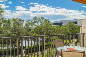 Condo (Midnight Cove II Bldg 7 - weekly) | Exterior