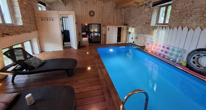 Demeure de charme La KATORA 4**** avec piscine intérieure chauffée 28°