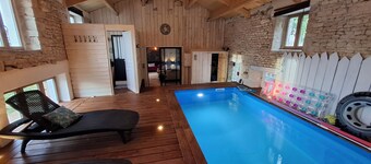 Charming 4-star residence La KATORA with heated indoor pool