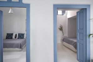 5 bedrooms, in-room safe, iron/ironing board, free WiFi