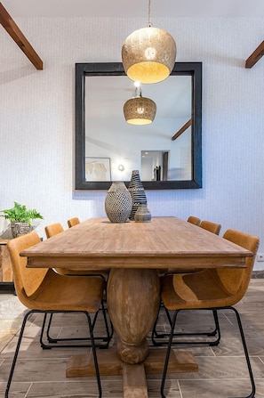 Dining - Carregado House close to Lisbon (Carregado)