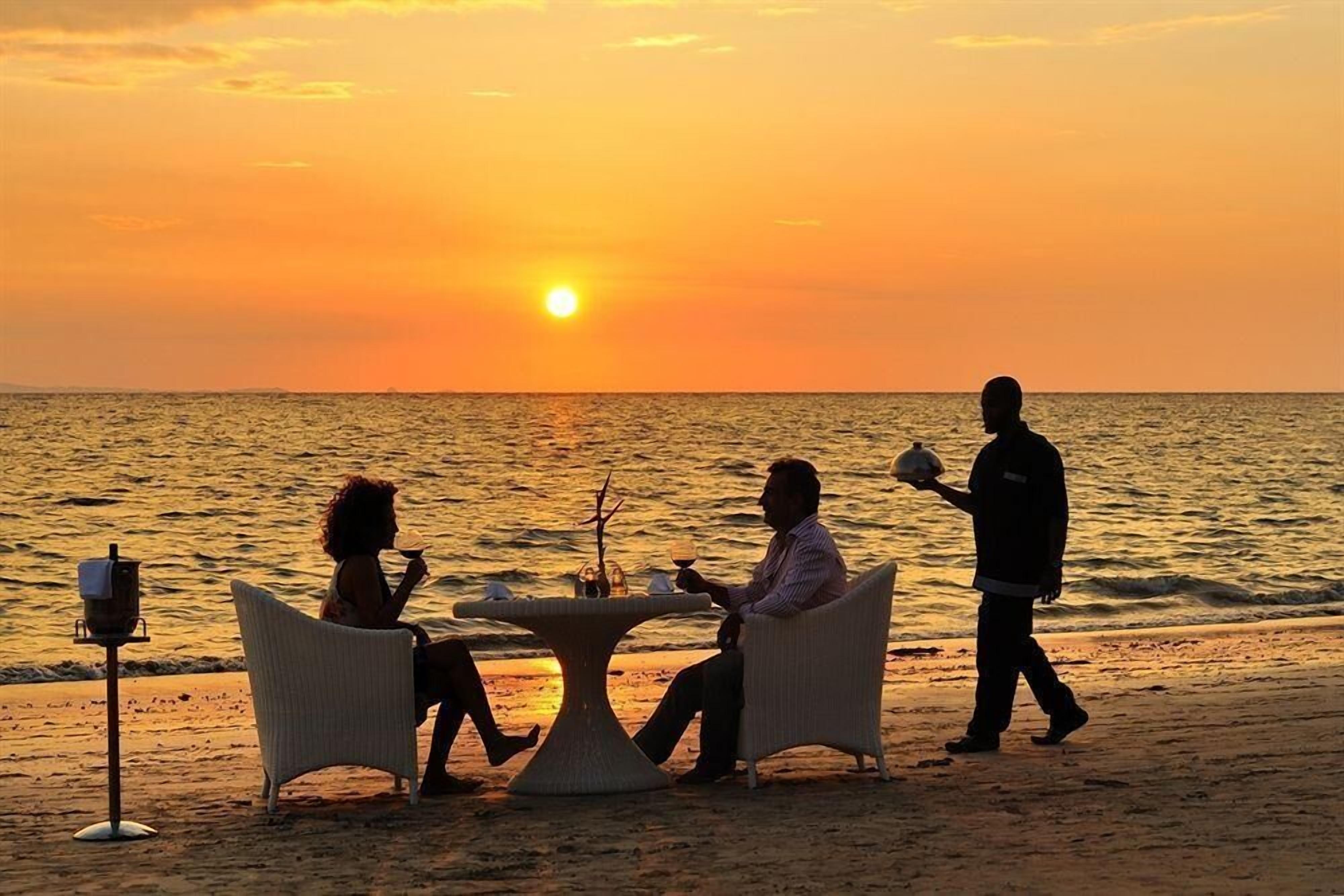 Private beach, scuba diving, beach volleyball