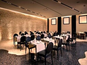 Restaurant - Regina Margherita Hotel (Catania)