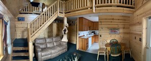 Smart TV, DVD player, stereo, offices - Log House on Denali Airstrip at Mile Post 229.5 of the Parks Highway. (Denali National Park and Preserve)