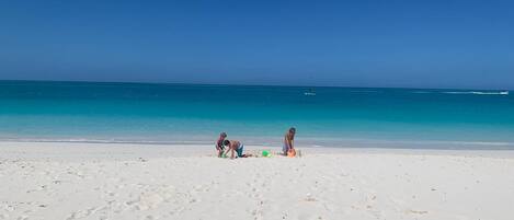 En la playa