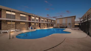 Outdoor pool, pool loungers