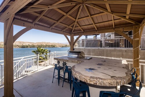 Waterfront Luxury with Private Boat Dock, Elevator