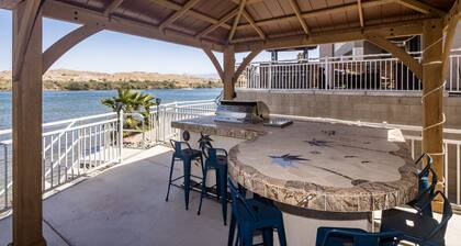 Waterfront Luxury with Private Boat Dock, Elevator