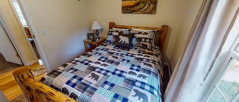 4 chambres, fer et planche à repasser, Wi-Fi gratuit, draps fournis