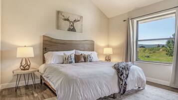 4 chambres, bureau, fer et planche Ă repasser, Wi-Fi gratuit
