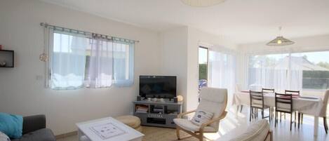 TV, DVD player, stereo