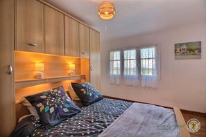 3 Schlafzimmer, Bügeleisen/Bügelbrett, kostenloses WLAN, Bettwäsche