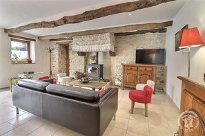 TV, fireplace, table tennis