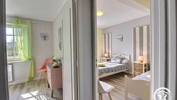 2 chambres, fer et planche Ă repasser, Wi-Fi gratuit, draps fournis