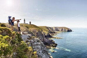 Miscellaneous - The Little House of Fréhel (FREHEL)