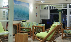 Interior - Beachfront 2 Bedroom-2.5 bathroom Penthouse in the heart of Ocho Rios (Ocho Rios)