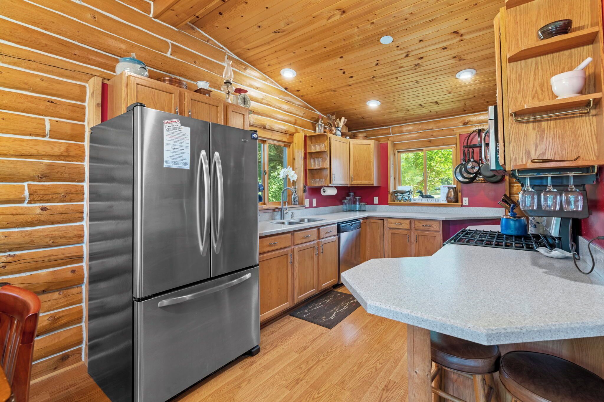 Fox Cabin on the LAKE w/Pier, Large Yard, Decks