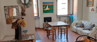 COSY 1/2 mile to sea