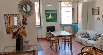 COSY 1/2 mile to sea