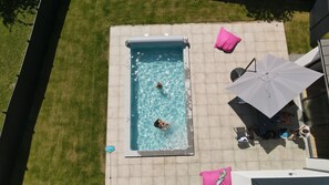 Outdoor pool, a heated pool - Maison Neuve Proche mer Avec Piscine Chauffée (Fouesnant)