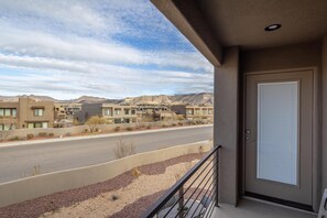 Villa, varias camas (Laid Back) | Balcón