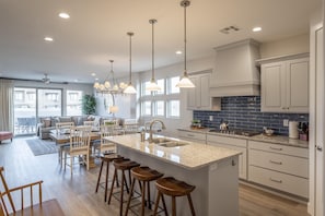 Villa, Multiple Beds (Laid Back) | Private kitchen