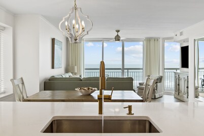 Oceanfront-Family Friendly-Renovated-Beautifully Appointed-2026 Calendar Open