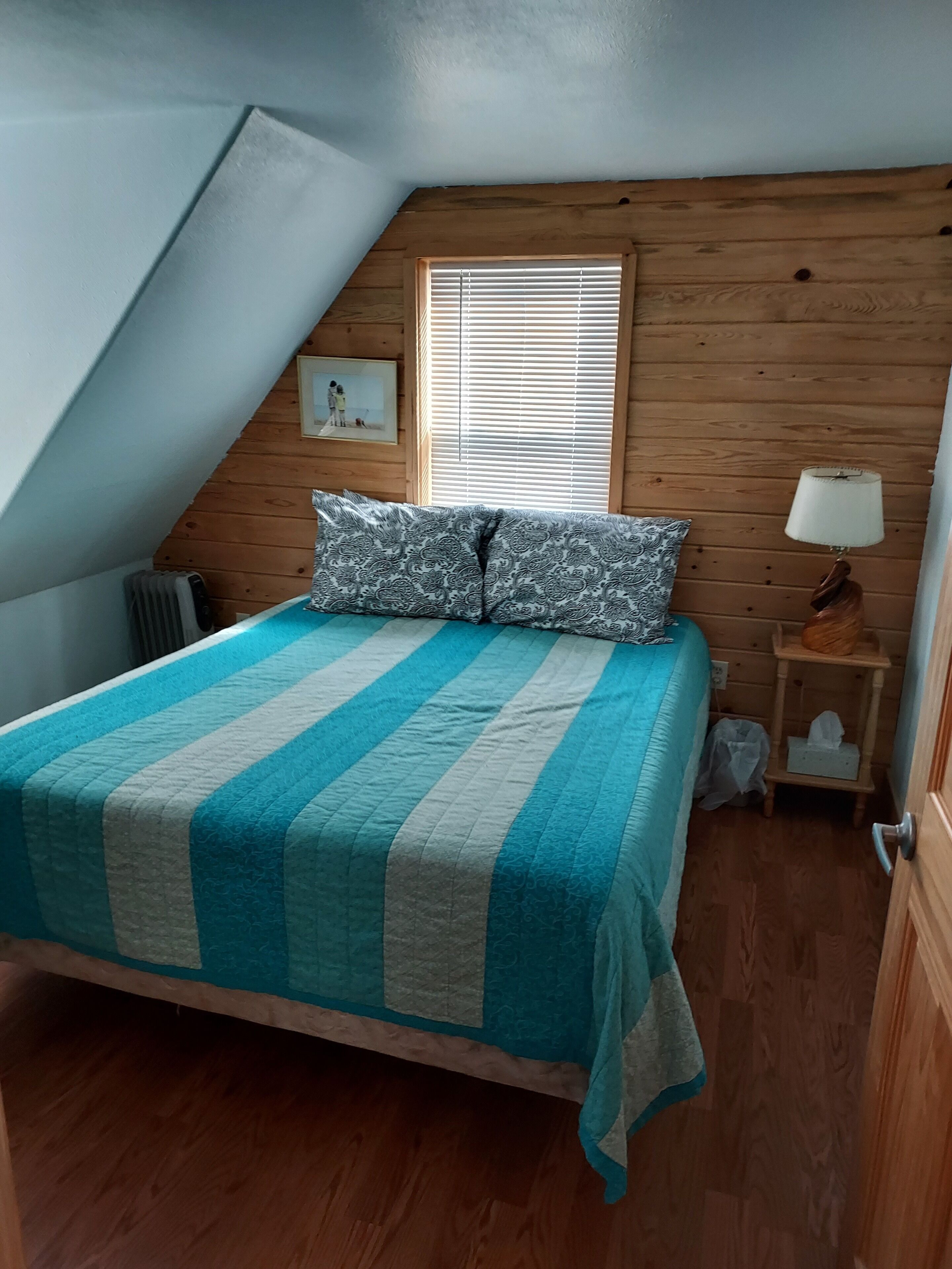 Phillipsburg Mountain Retreat,  2 Bedrooms Plus Loft