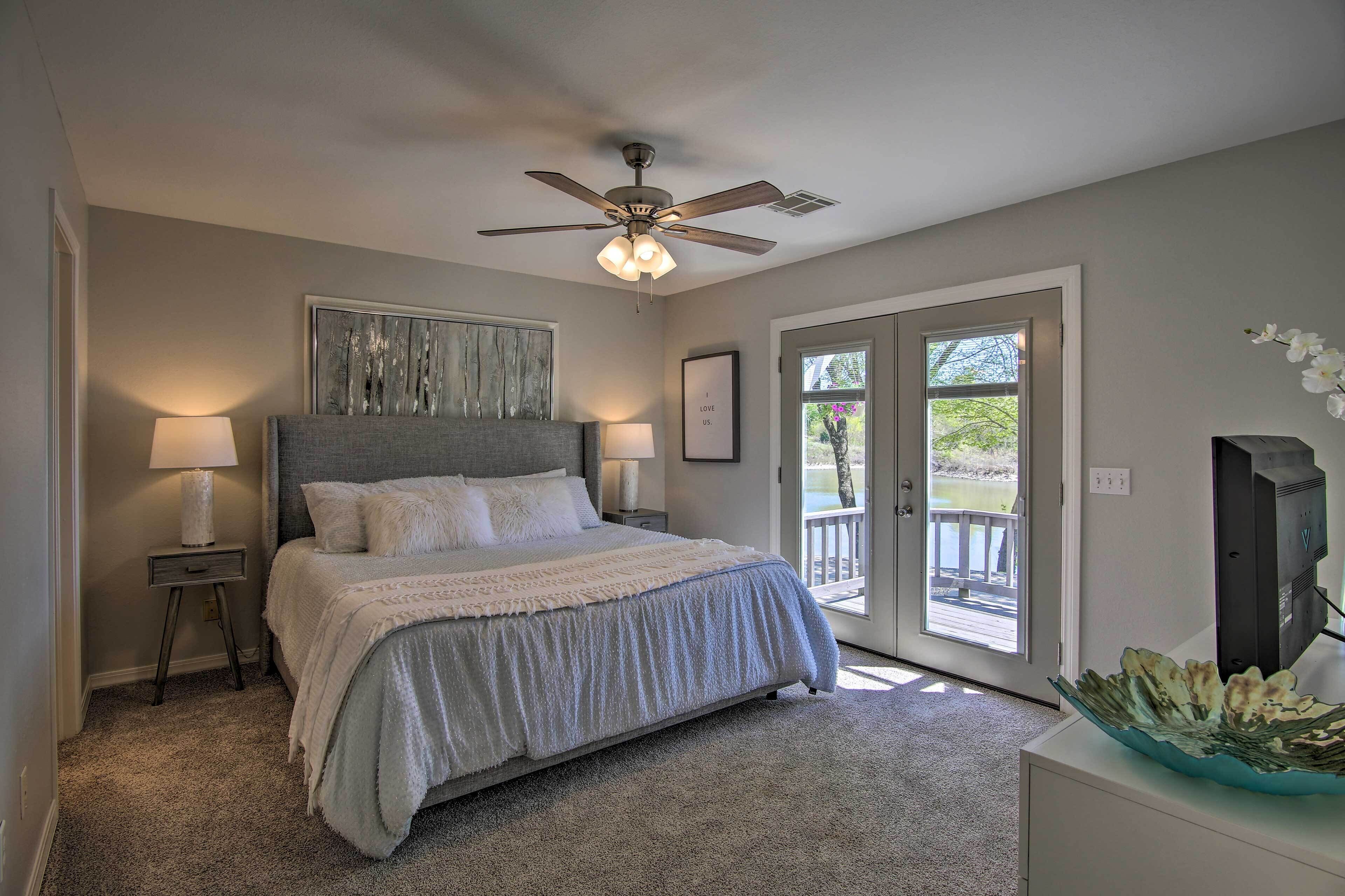 4 bedrooms, internet, bed sheets
