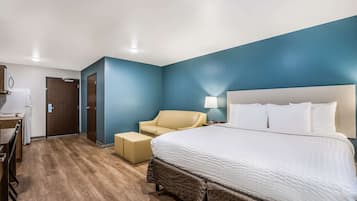 Standard Room, 1 King Bed, Non Smoking