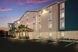 Exterior - WoodSpring Suites Wesley Chapel-Tampa (Wesley Chapel)