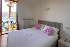 2 bedrooms, WiFi, bed sheets - Gera Villa Apartment Argegno (Argegno)
