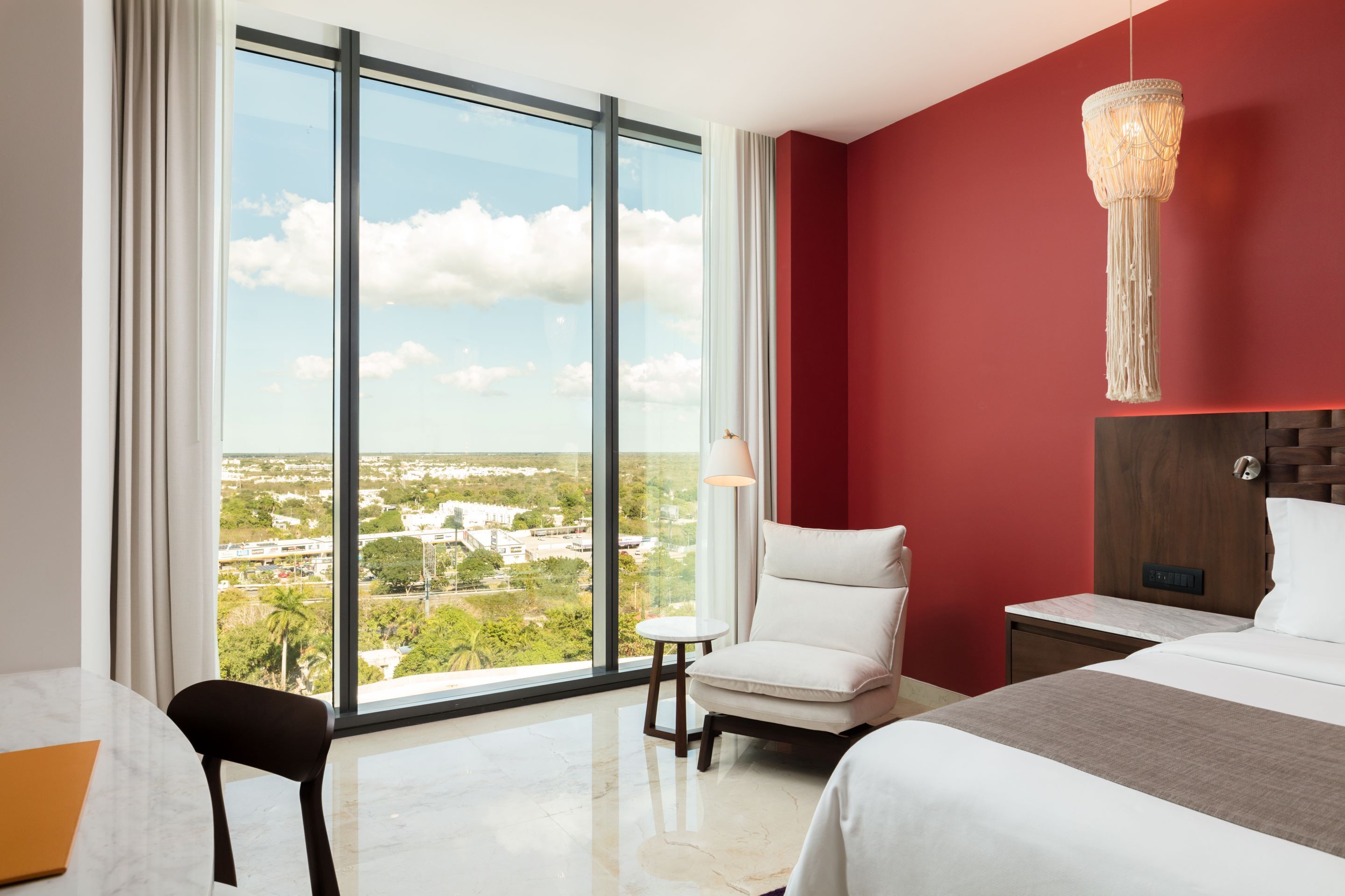 1 bedroom, premium bedding, down duvets, tempur-pedic beds