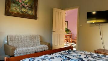 2 bedrooms, WiFi