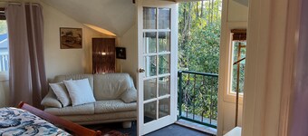 Beautiful and comfortable, located in the heart of town