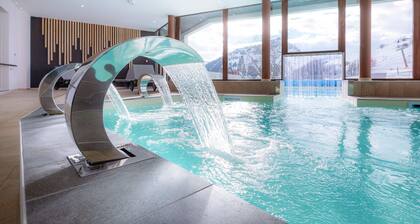 Au Pied des Pistes! Appartement Premium avec Balcon | AccĂšs Piscine + Hammam