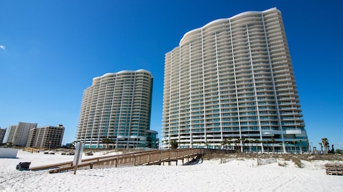Luxurious Turquoise Place 4BR/4.5BA TPC2901 | Beach View + Balcony