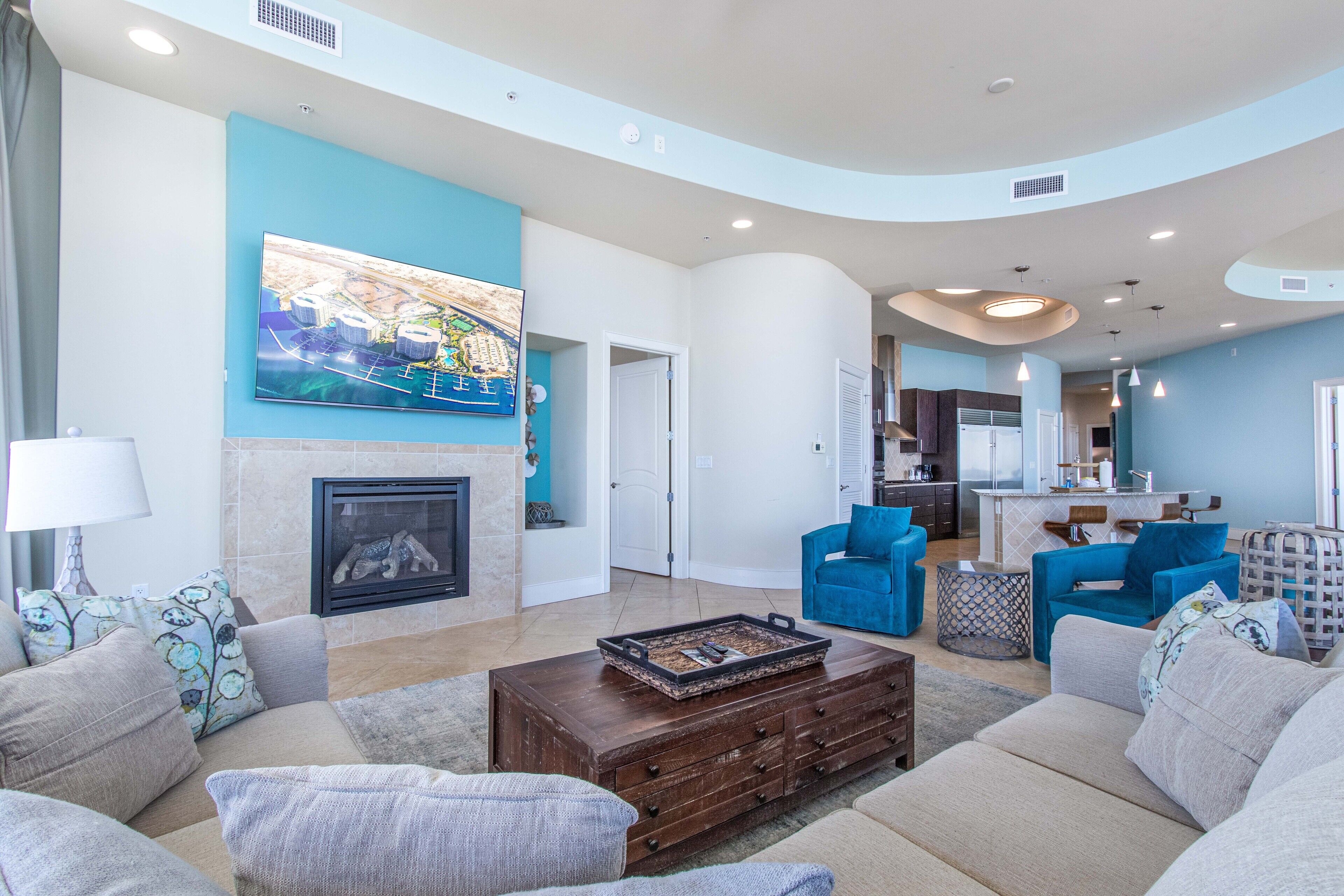 Penthouse Four Bedroom Unit at Turquoise Place with Unobstructed Gulf of Mexico Views