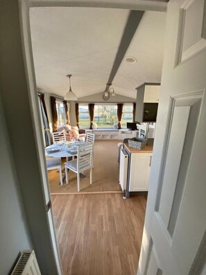 Chalet, Multiple Beds | Private kitchen