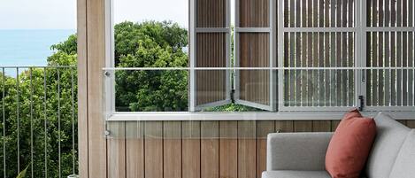 Smart TV, estéreo, oficina