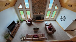 Smart TV, fireplace, DVD player, table football