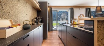 Apartment "Mulin Hilda" next to the Skiing Area with Mountain View, Sauna & Garden